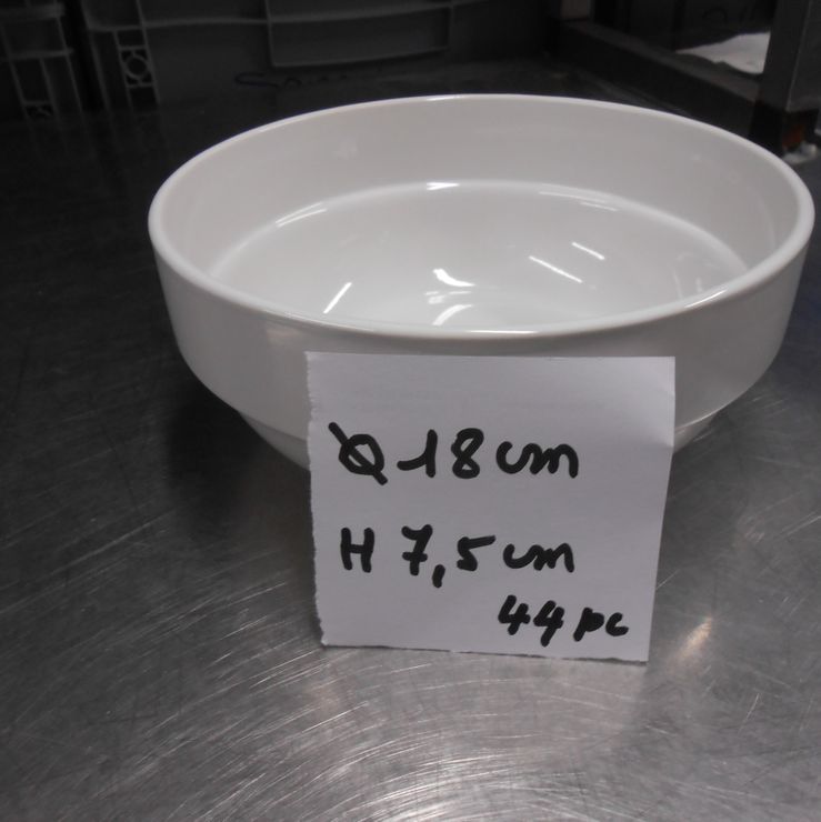 plat blanc  1 € pièce 